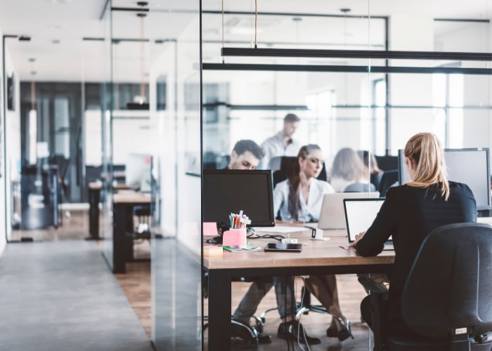 Les normes qui régissent les bureaux.