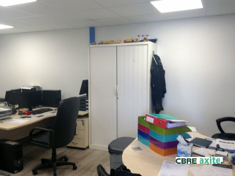 Locaux d'activités à louer - SERRIERES EN CHAUTAGNE - 73.22087